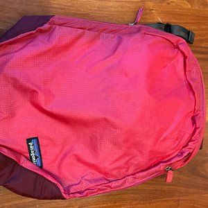 Patagonia kids LW backpack